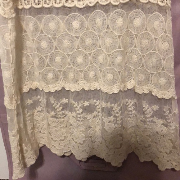 Tank top - Picture 2 of 3